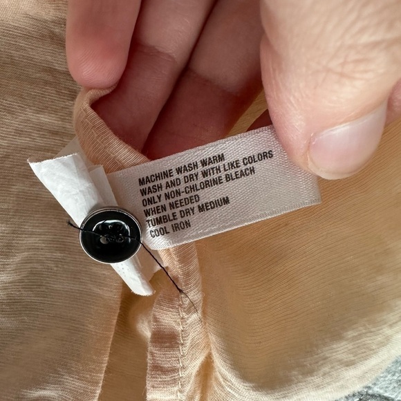 Gap soft peach short sleeve peasant-neckline blouse size Small - Picture 8 of 10